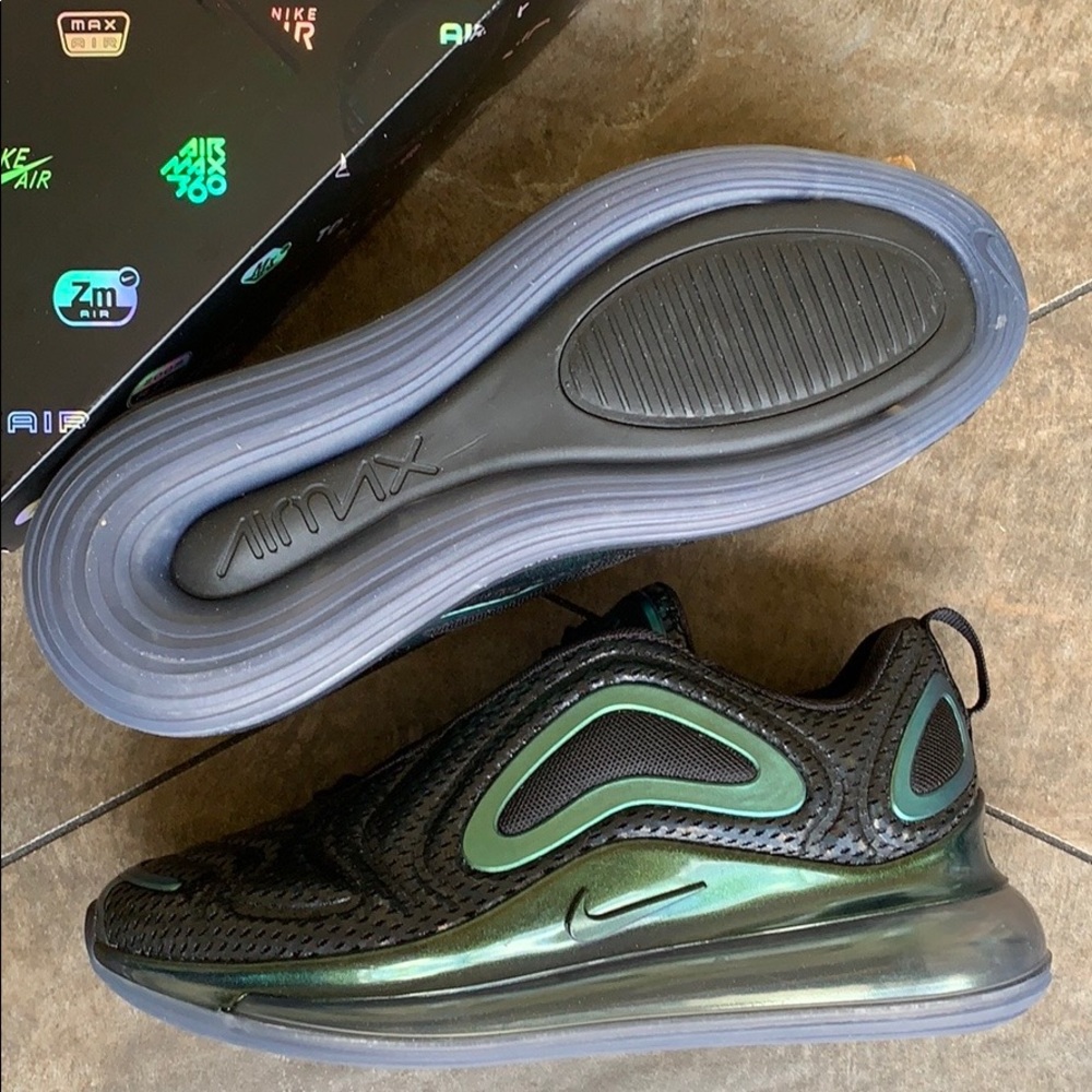 NIKE AIR MAX 720 Black/Black-Metallic Silver Men’s - Picture 3 of 16